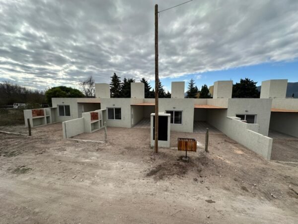 COMPLEJO EN VENTA BIALET MASSE LUCAS SANCHEZ CONSTRUCTORA